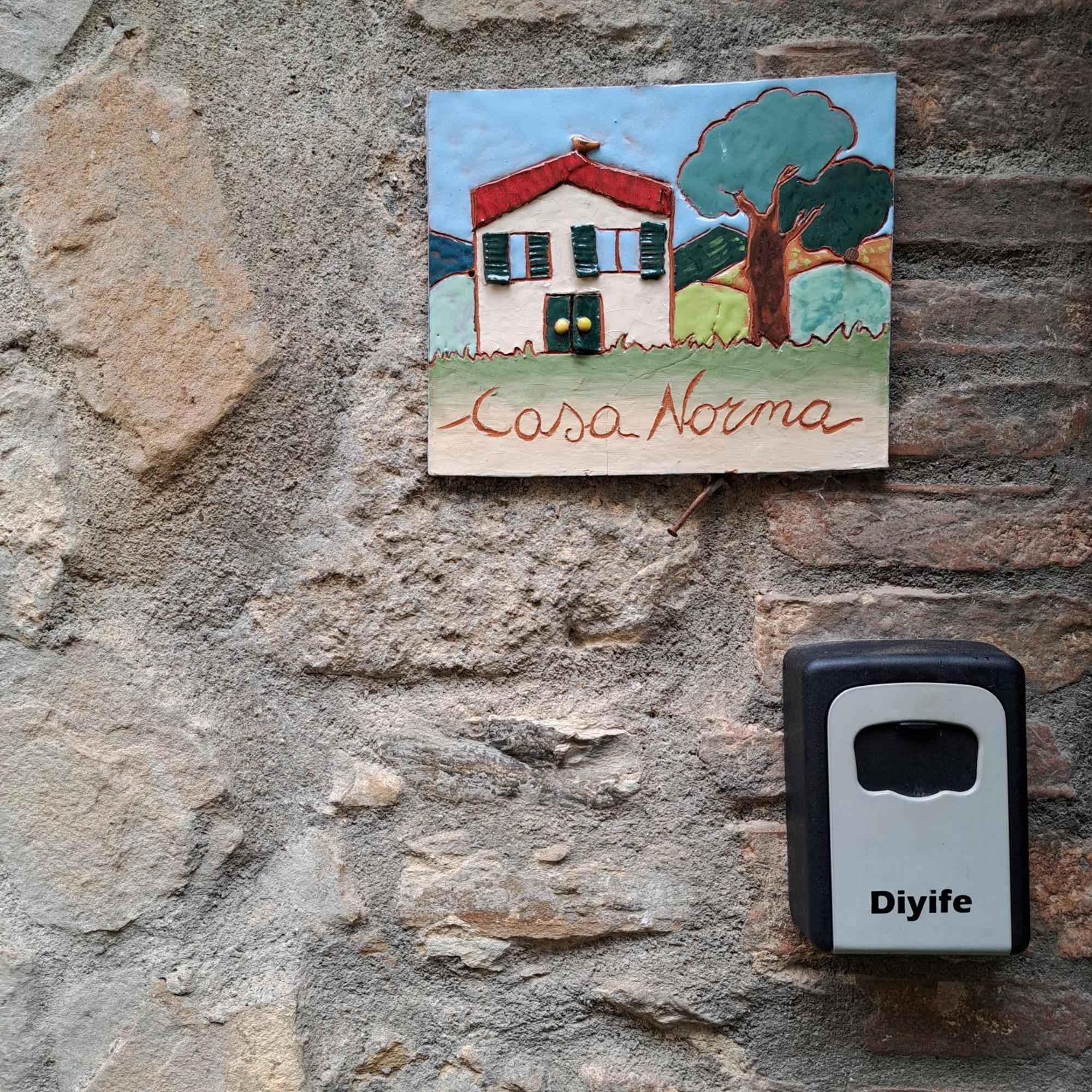 Antica Abitazione Con Vista Montagna Casa Norma Apartment Seggiano Luaran gambar